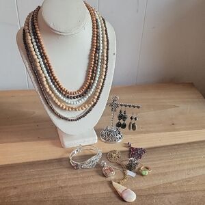 Lot Of Costume Jewelry Multi-Layered Beaded Necklace Earrings Rings Bracelet